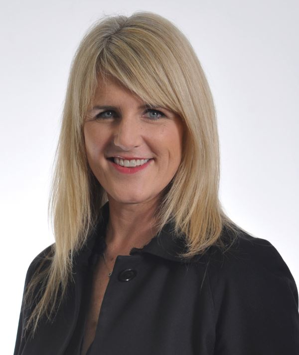 Photo of Kelly Parsons-Kwiatek Senior Vice President & General Counsel at Halfiax Health